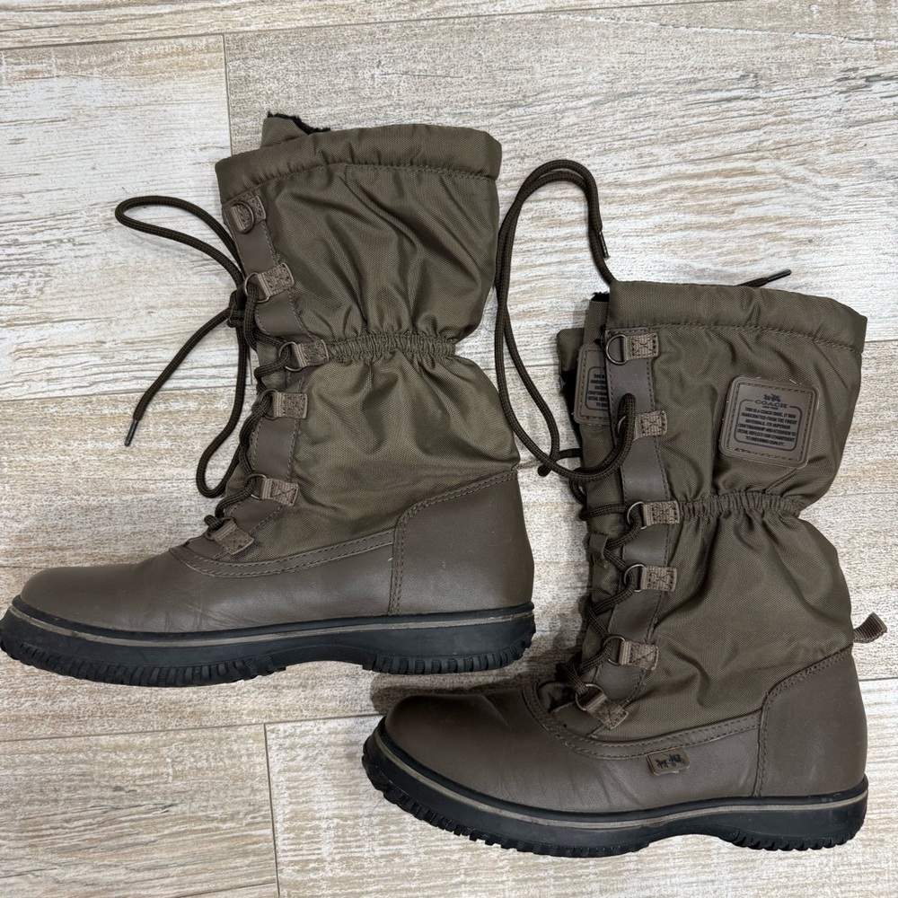 Coach fleece lined Winter Boots